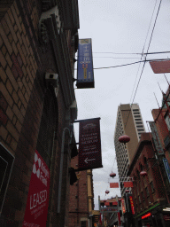 Sign pointing to the Chinese Museum, at Little Bourke Street