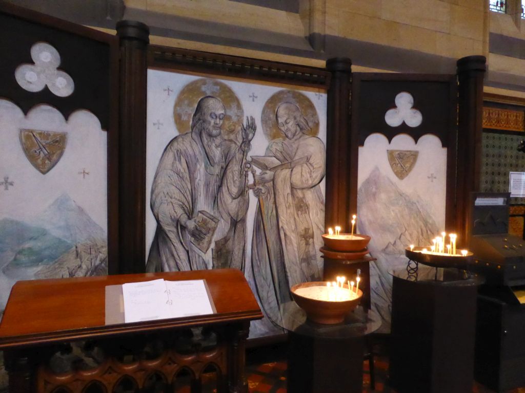 Drawings and candles at St. Paul`s Cathedral