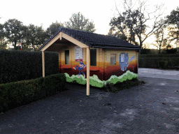 Small building in front of the Dierenrijk zoo
