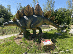 Stegosaurus statue at the Dierenrijk zoo, with explanation