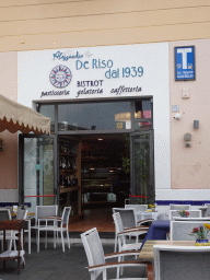 Front of the Alessandro de Riso Bistrot restaurant at the Via Roma street