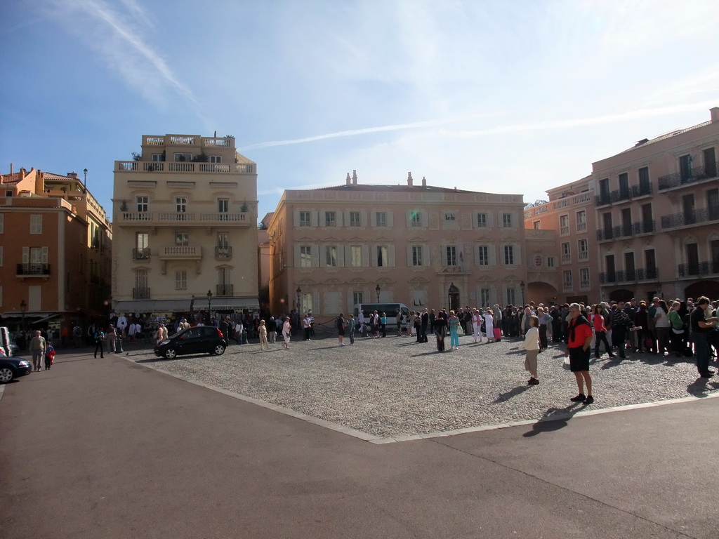 The Caserne des Carabiniers du Prince and other buildings at the Place du Palais square, just before the changing of the guards