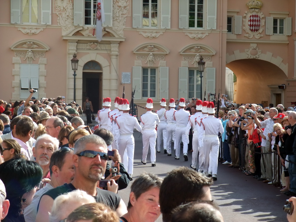 Changing of the guards at the Place du Palais square