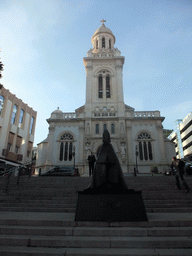 Statue and front of the Église Saint-Charles