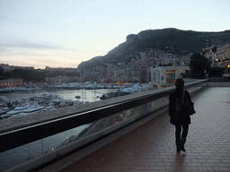 Miaomiao at the roof of the Fairmont Monte Carlo Hotel, with a view on the skyline of Monte Carlo and the Port Hercule harbour