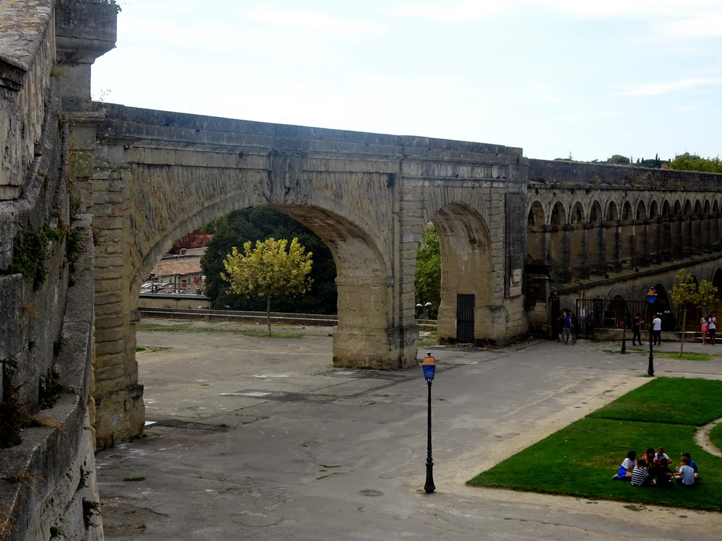 North side of the Saint-Clément Aqueduct, viewed from the Promenade du Peyrou