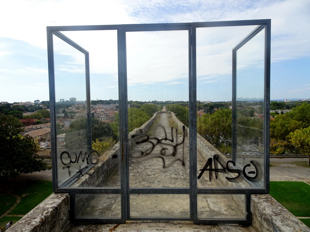 Top of the Saint-Clément Aqueduct, viewed from the Promenade du Peyrou