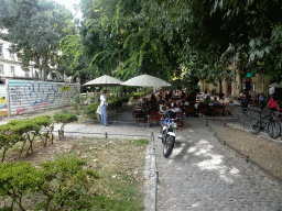 Terrace at the Place de la Canourgue square