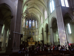 Nave, apse and main altar of the Montpellier Cathedral