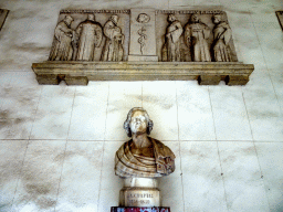 Bust and relief at the front of the Anatomical Theatre of the Faculty of Medicine of the University of Montpellier