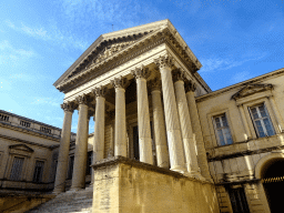 Front of the Palace of Justice at the Rue Foch street