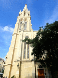 Southwest side of the Église Sainte Anne church at the Rue Sainte-Anne street