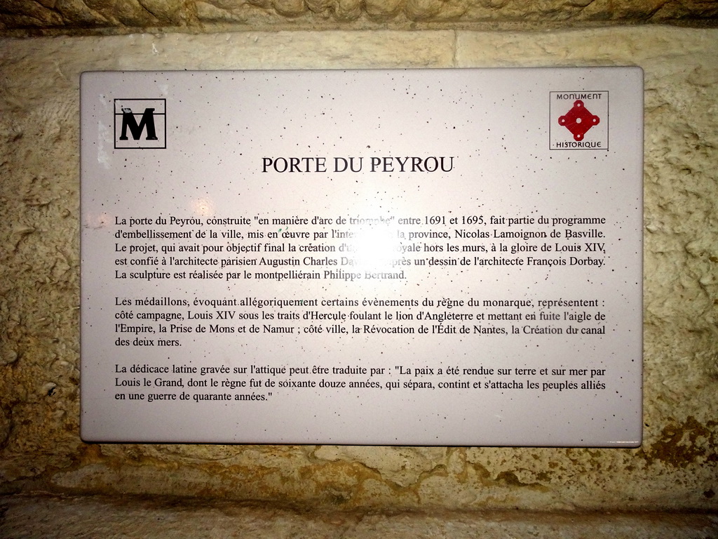 Explanation on the Porte du Peyrou arch