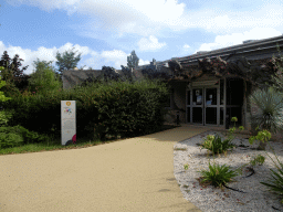 Entrance to the Epidaure Prevention Center at the Avenue des Apothicaires