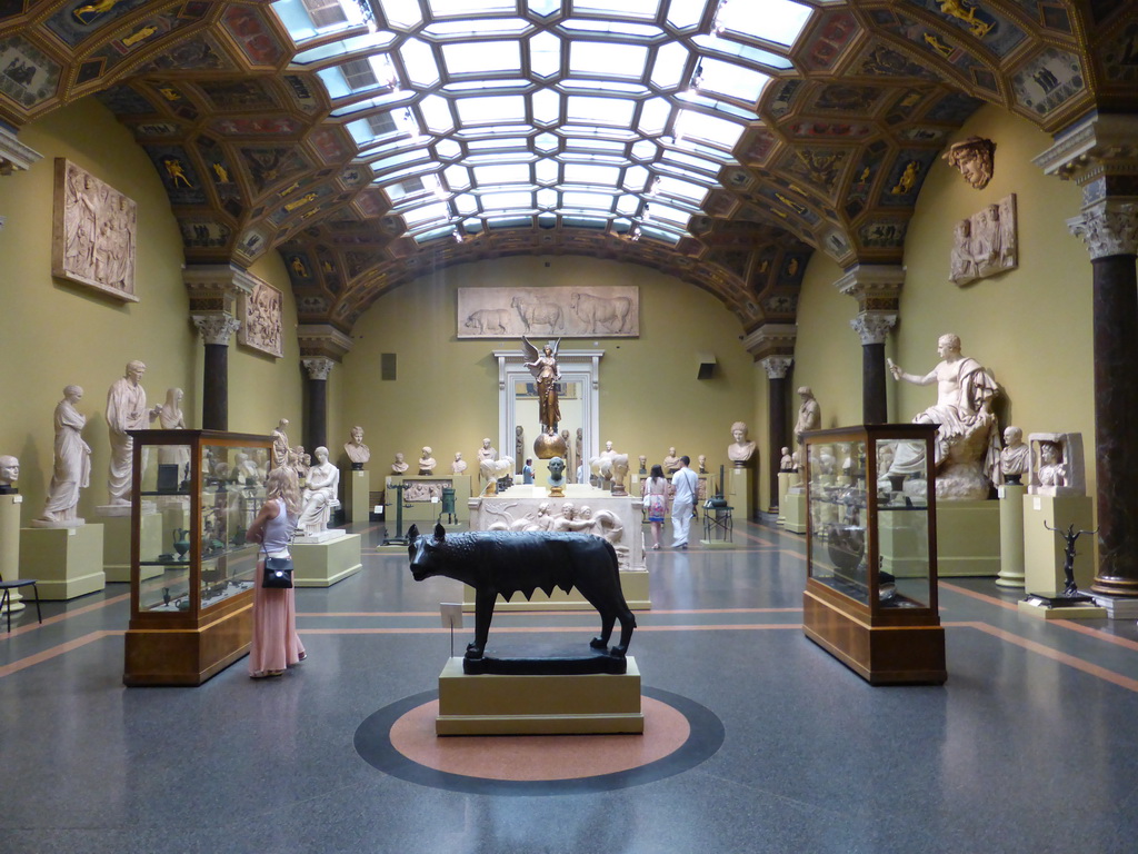 Room 25: The Art of Ancient Italy and Ancient Rome at the First Floor of the Pushkin Museum of Fine Arts