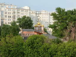 The Church of St. Nicholas the Miracle Worker on the Bersenevsk in the Upper Gardens, viewed from the Patriarshy bridge over the Moskva river