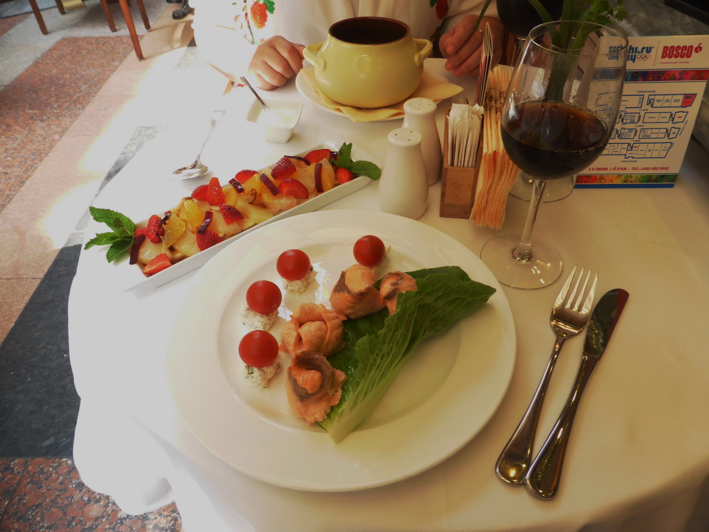 Lunch in a restaurant at the GUM shopping center