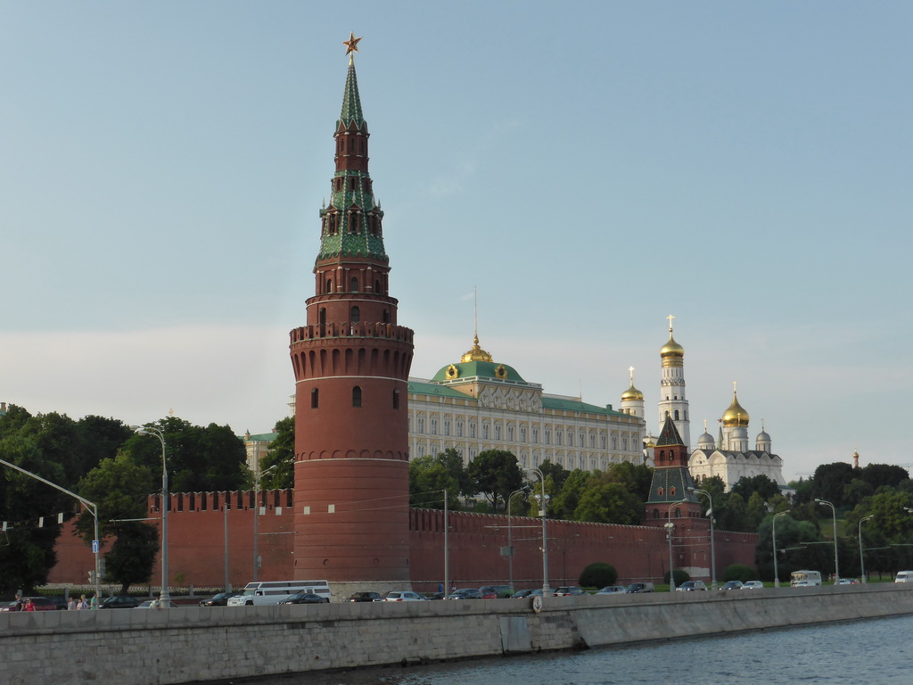 The Grand Kremlin Palace, the Cathedral of the Annunciation and the Cathedral of the Archangel Michael at the Moscow Kremlin and the Moskva river, viewed from the tour boat