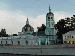 The Church of St. Nicholas at Zayaitsky, viewed from the tour boat on the Moskva river