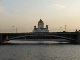 The Bolshoy Kamenny Bridge over the Moskva river and the Cathedral of Christ the Saviour, viewed from the tour boat on the Moskva river