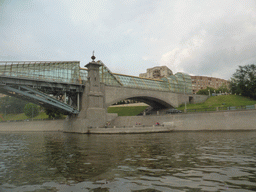 The Bogdana Khmel`nitskogo Bridge over the Moskva river, viewed from the tour boat