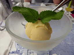 Icecream at the tour boat on the Moskva river