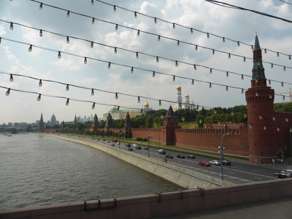 The Moskva river and the south side of the Moscow Kremlin, viewed from the sightseeing bus at the Bolshoy Moskvoretsky Bridge