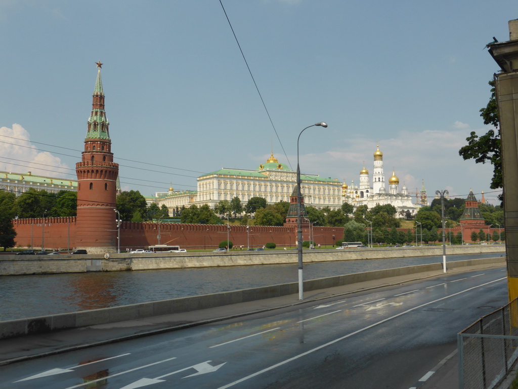 The Moskva river and the south side of the Moscow Kremlin with the Grand Kremlin Palace, the Cathedral of the Annunciation and the Cathedral of the Archangel Michael, viewed from the sightseeing bus at the Sofiyskaya street