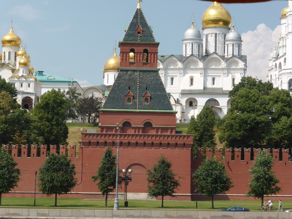 The Taynitskaya Tower, the Cathedral of the Annunciation, the Cathedral of the Archangel Michael and the Cathedral of the Dormition of the Moscow Kremlin, viewed from the sightseeing bus at the Sofiyskaya street