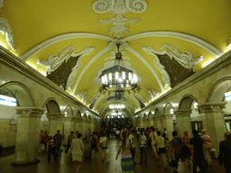 Hallway inbetween the platforms of the Komsomolskaya subway station