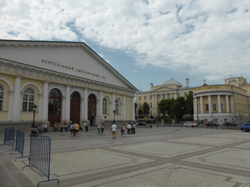 The Sapozhkovsky Square with the Moscow Manege and the Kutafya Tower