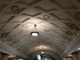 Ceiling of the hallway inbetween the platforms of the Teatralnaya subway station