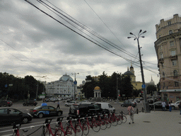 Nikitskiye Vorota Square with the Fountain of Alexander Pushkin and Nataliya Goncharova and the Church of the Ascension at Nikitsky Gate