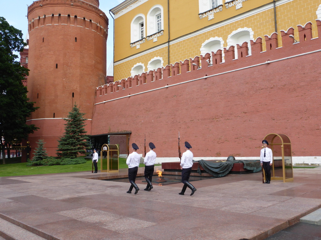 Changing of the Guards at the Tomb of the Unknown Soldier at the Alexander Garden