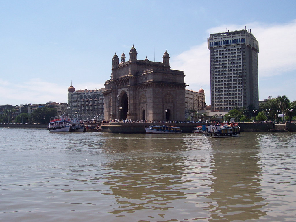 The Taj Mahal Palace & Tower and the Gateway of India, from the boat from Elephanta Island