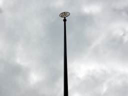 munich_2_121 - 104 kb - 1024x768 - Top of a flagpole with a sign of a Bavarian lion, at the Odeonsplatz square Top of a flagpole with a sign of a Bavarian lion, at the Odeonsplatz square