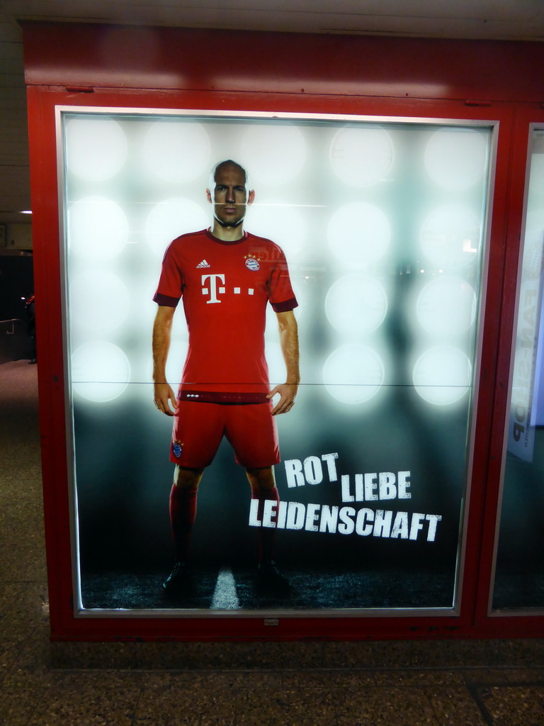 Poster with Arjen Robben at the Hauptbahnhof metro station