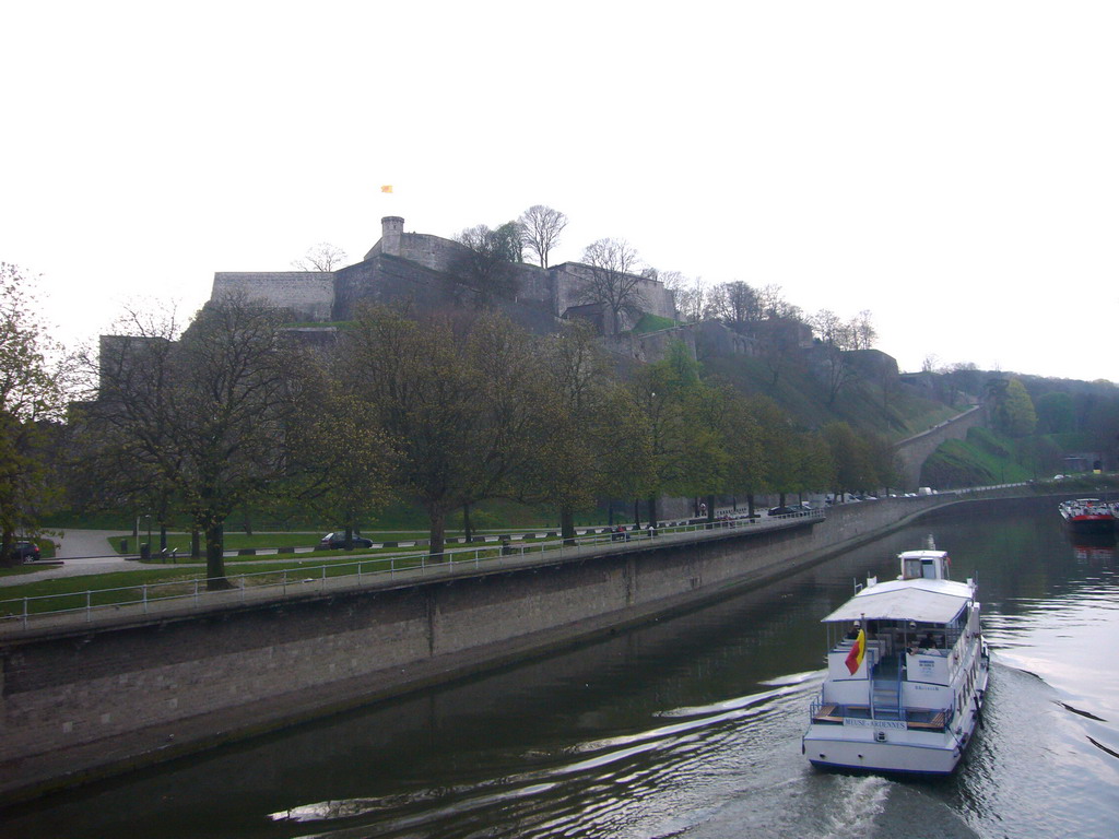 The Citadel of Namur and boats in the Sambre river, viewed from the Rue du Pont bridge