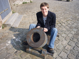 Tim with a cannon at the Citadel of Namur