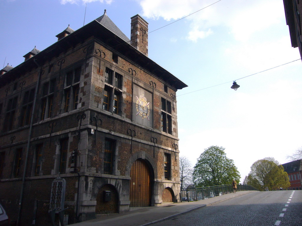 Front of the Musée Archéologique de Namur museum at the Rue du Pont street