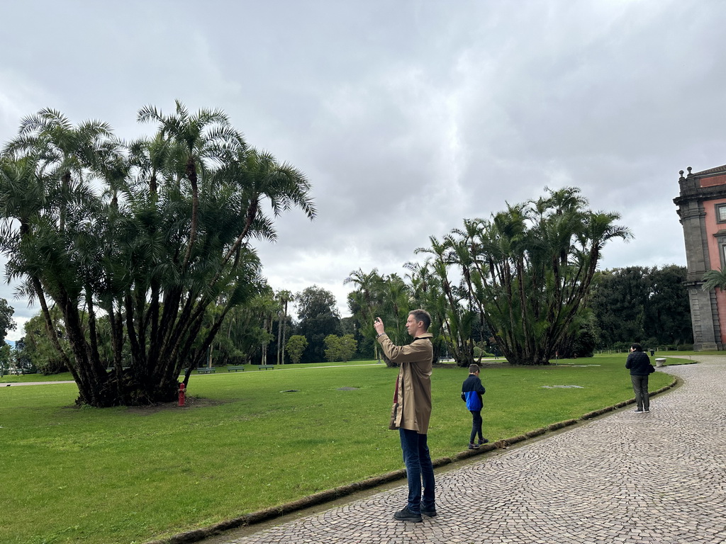 Tim and Max at the Real Basco di Capodimonte park