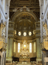 Apse and altar of the Duomo di Napoli cathedral