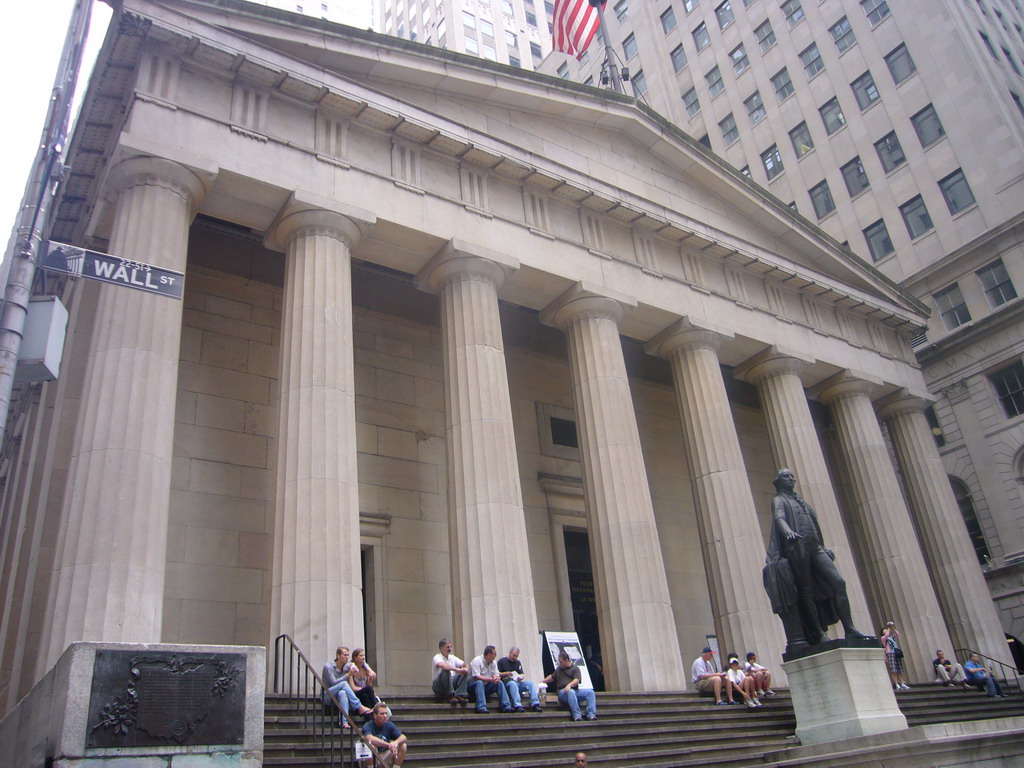 The Federal Hall National Memorial, with a statue of George Washington, at Wall Street
