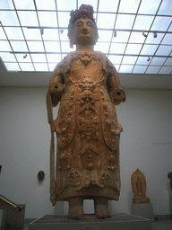 Asian statue, in the Metropolitan Museum of Art