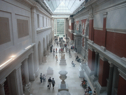 Hallway with sculptures, seem from above, in the Metropolitan Museum of Art