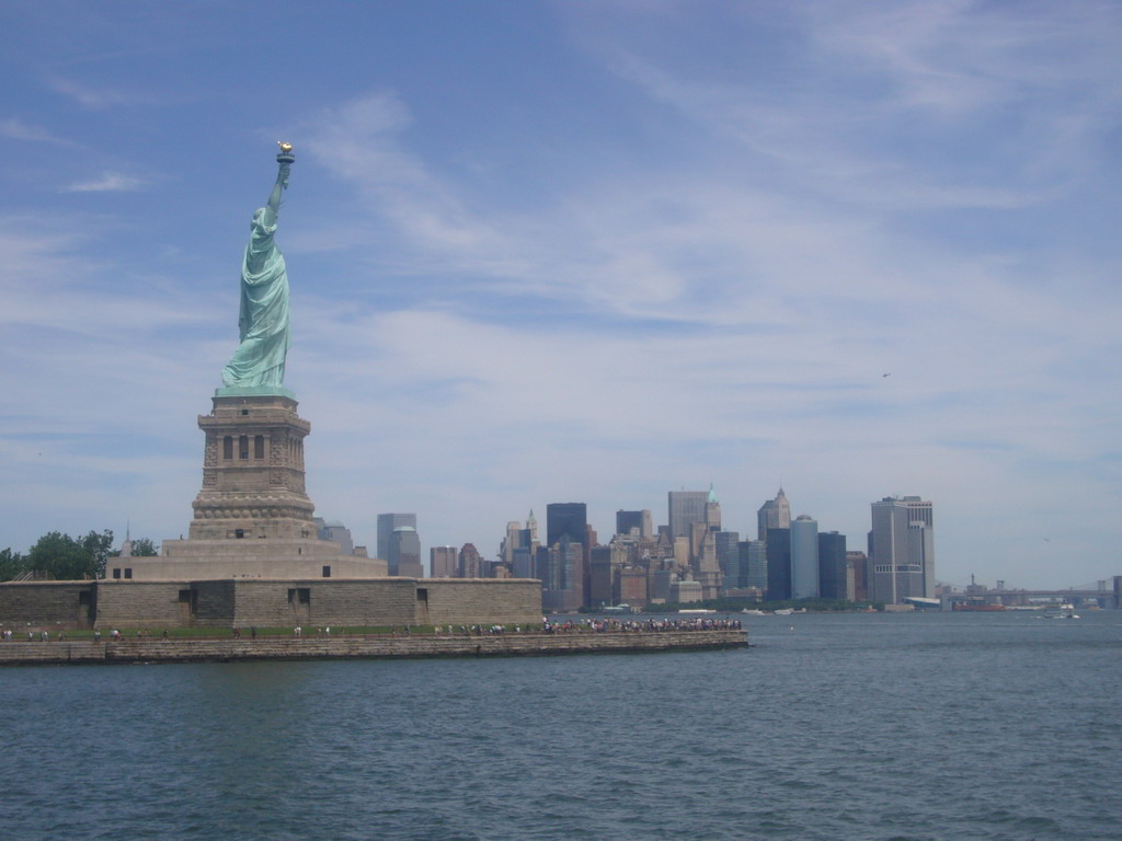 The Statue of Liberty and the skyline of Manhattan, from the Liberty Island - Ellis Island ferry