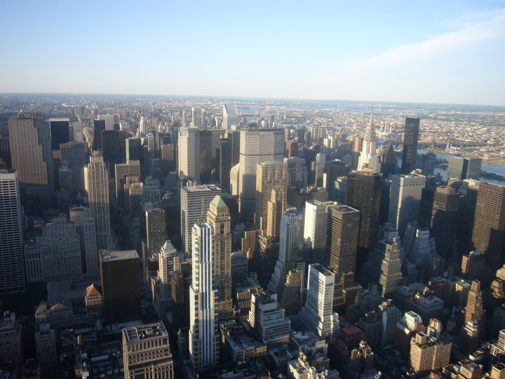 View on the Northeast side of Manhattan, from the Empire State Building