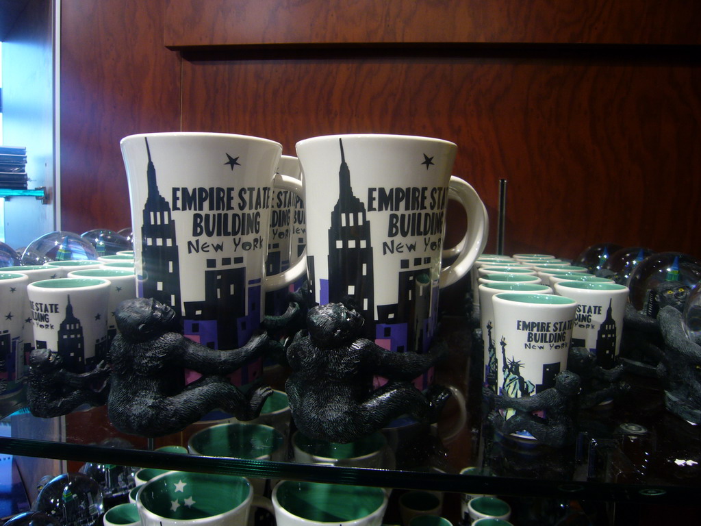 Mugs in the souvenir shop of the Empire State Building