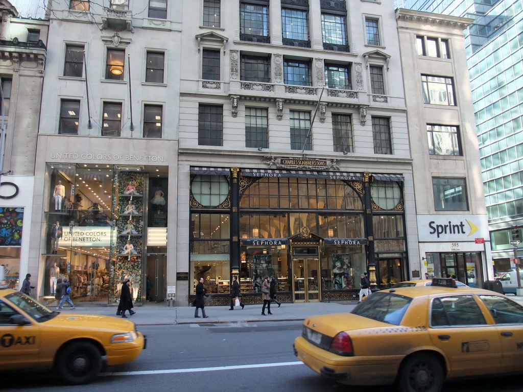 Benetton and Sephora stores at Fifth Avenue