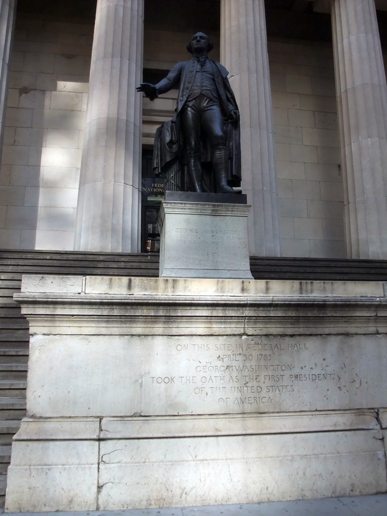 Statue of George Washington in front of the Federal Hall National Memorial at Wall Street